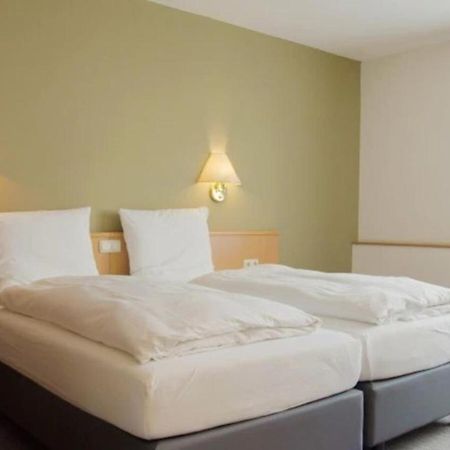 Hotel บิทบวร์ก ภายนอก รูปภาพ